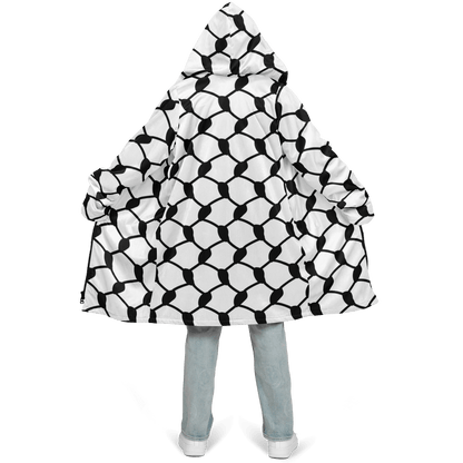 Keffiyeh Cloak With a Zipper | Black & White HD Print