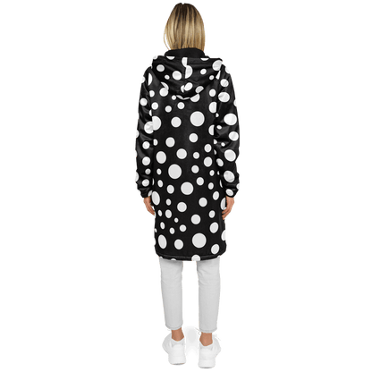 Black & White Polka Dots Cloak With a Zipper