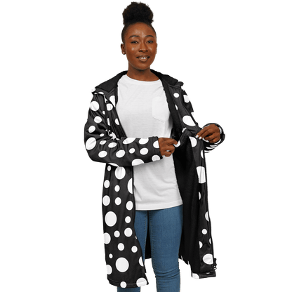 Black & White Polka Dots Cloak With a Zipper